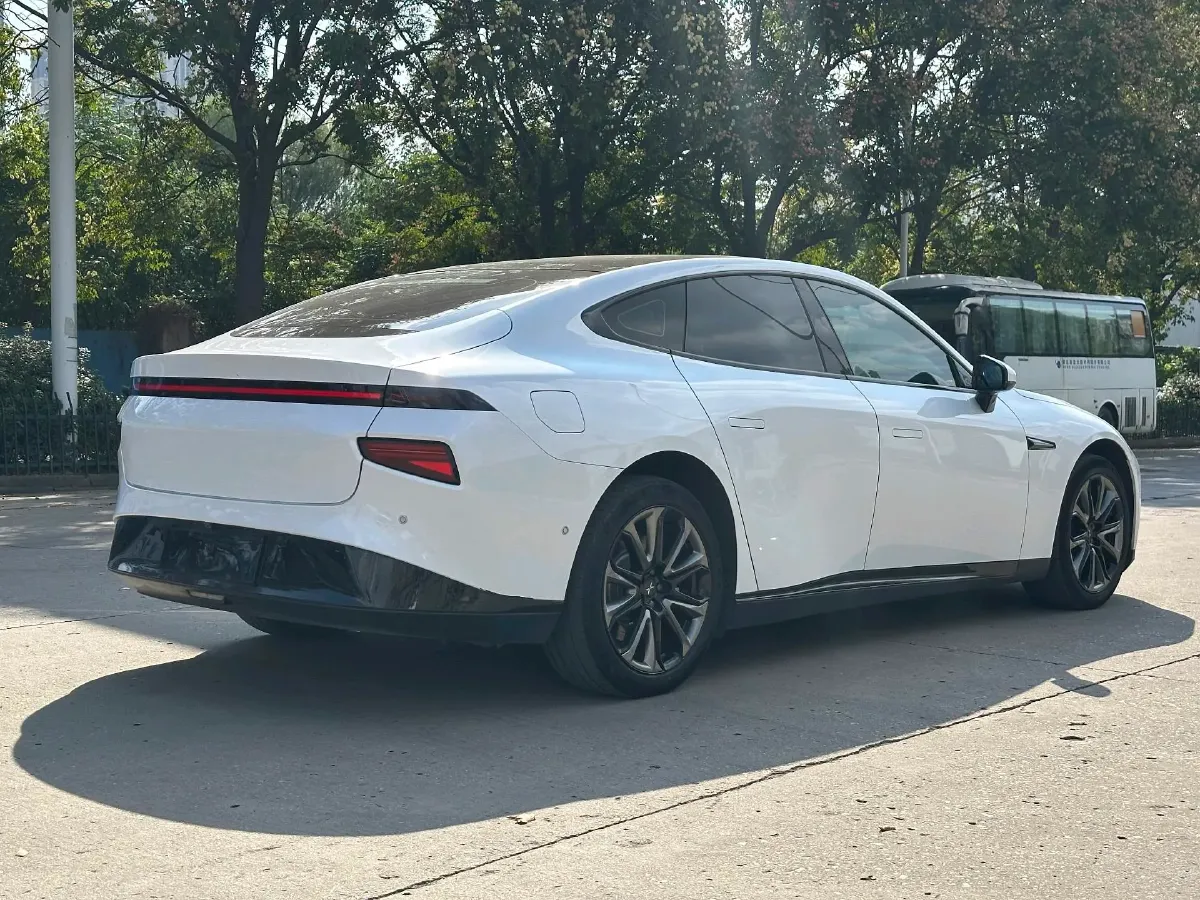 2020 Xpeng P7 BEV 70.8KWH,autocango,china used car exporter,china ev exporter,chinese used car exporter,chinese used ev exporter