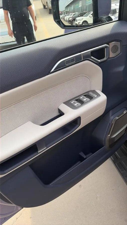 2025 Jetour ShanHai TravellerC-DM 1.5T 156HP L4 3DHT PHEV 26.7KWH,autocango,china used car exporter,china ev exporter,chinese used car exporter,chinese used ev exporter