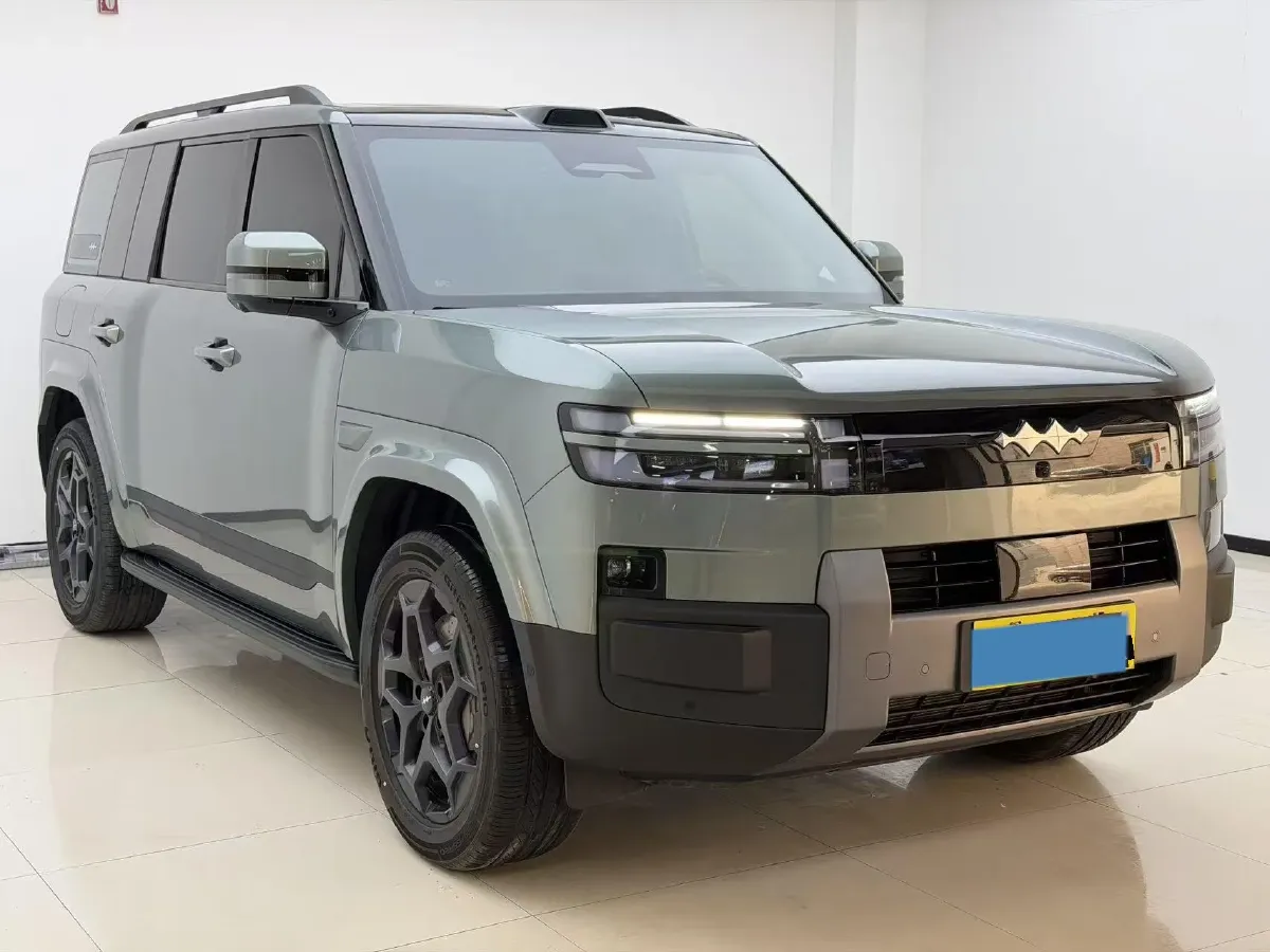 2025 FangChengBao Tai 7 1.5T 156HP L4 E-CVT PHEV,autocango,china used car exporter,china ev exporter,chinese used car exporter,chinese used ev exporter