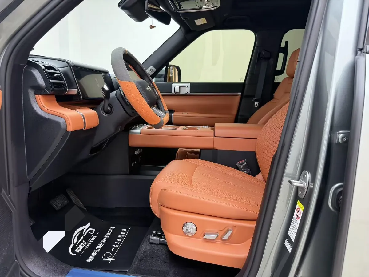 2025 FangChengBao Tai 7 1.5T 156HP L4 E-CVT PHEV,autocango,china used car exporter,china ev exporter,chinese used car exporter,chinese used ev exporter