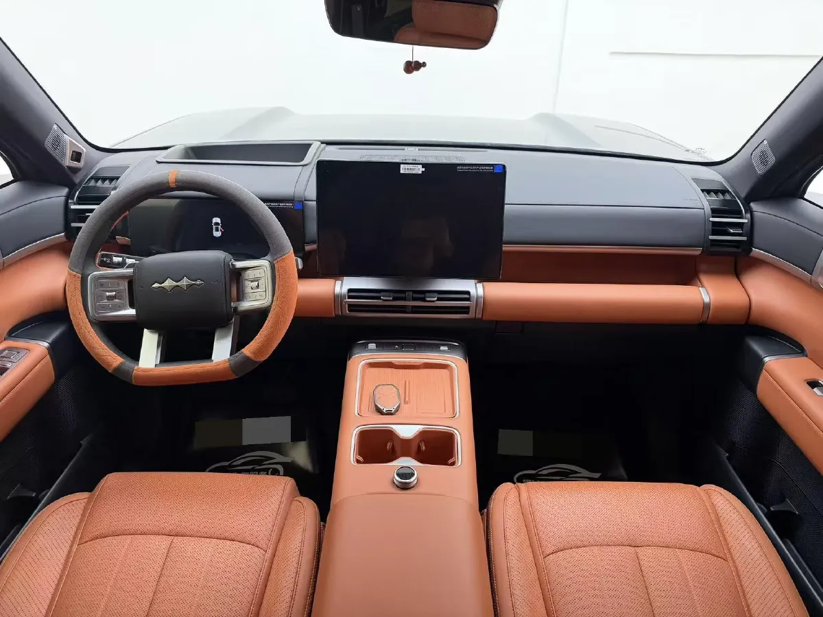 2025 FangChengBao Tai 7 1.5T 156HP L4 E-CVT PHEV,autocango,china used car exporter,china ev exporter,chinese used car exporter,chinese used ev exporter