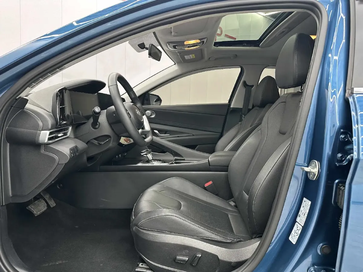 2022 Hyundai Elantra 1.5L 115HP L4 CVT,autocango,china used car exporter,china ev exporter,chinese used car exporter,chinese used ev exporter