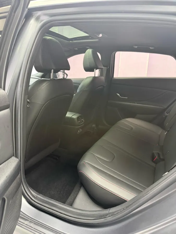 2022 Hyundai Elantra 1.5L 115HP L4 CVT,autocango,china used car exporter,china ev exporter,chinese used car exporter,chinese used ev exporter