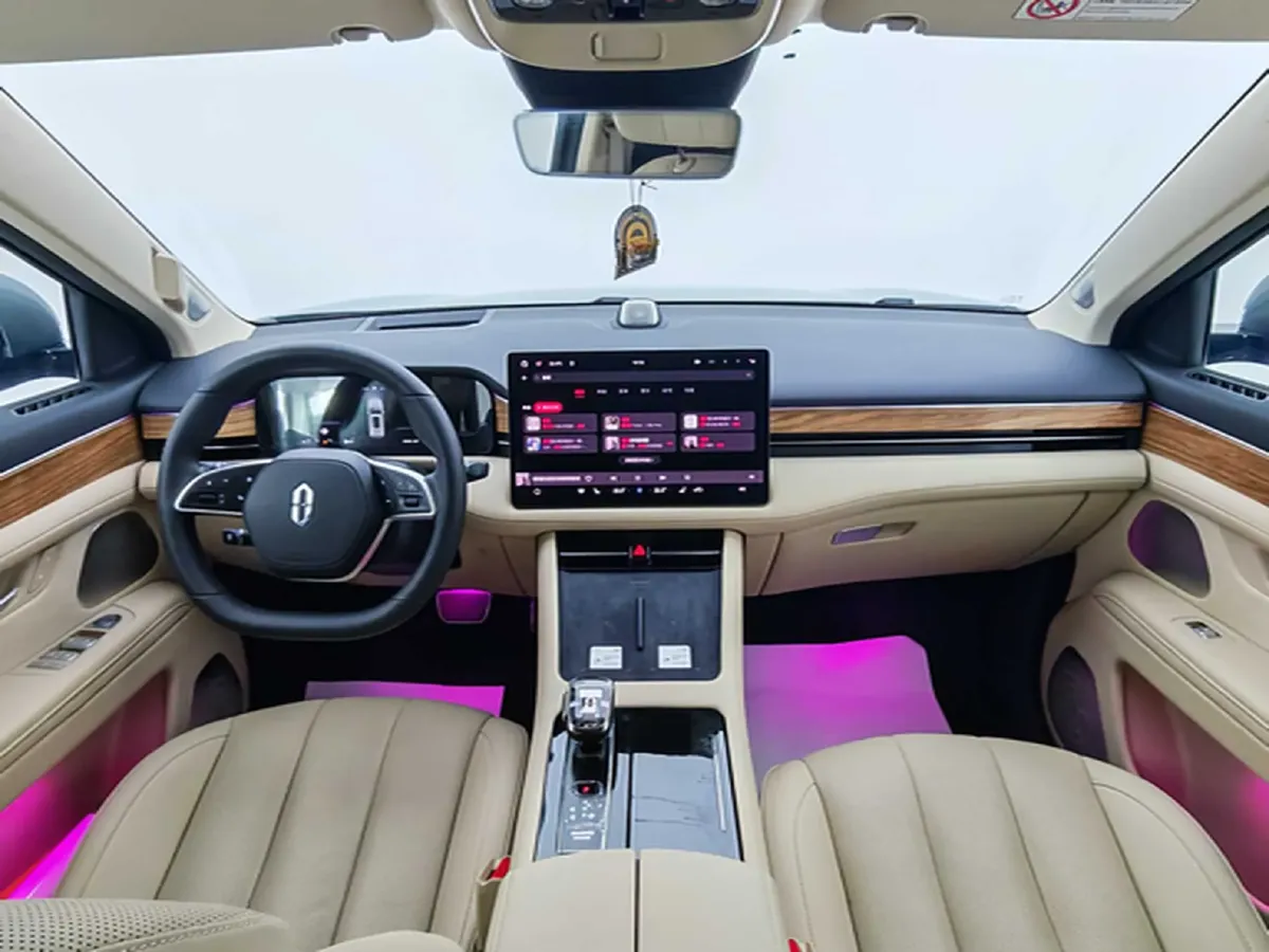 2022 Infiniti Q50L 2.0T 211HP L4 7AT,autocango,china used car exporter,china ev exporter,chinese used car exporter,chinese used ev exporter