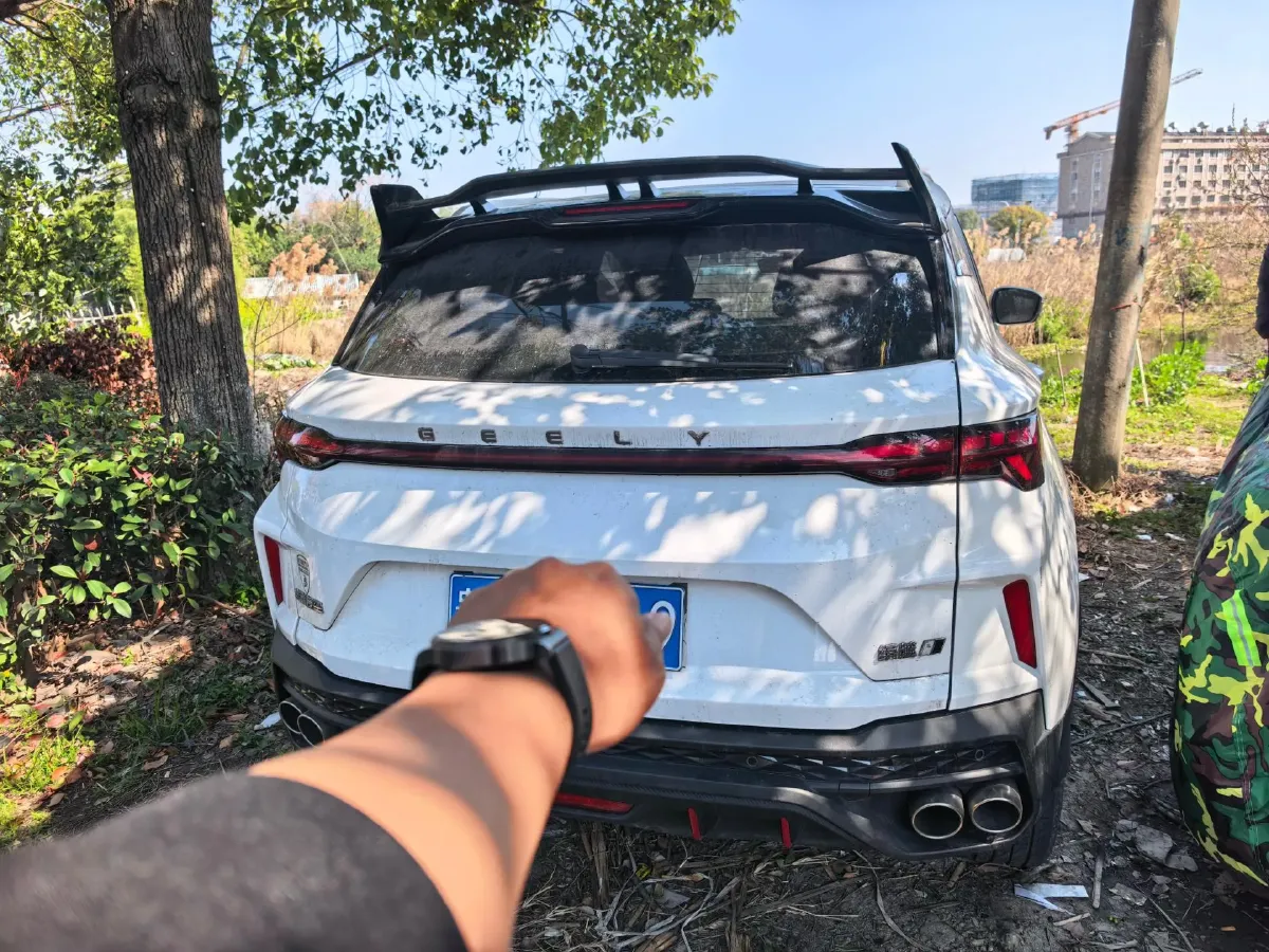 2023 Geely Coolray 1.5T 181HP L4 7DCT,autocango,china used car exporter,china ev exporter,chinese used car exporter,chinese used ev exporter