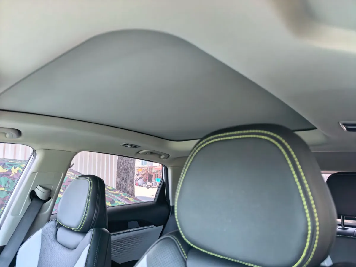 2023 Geely Coolray 1.5T 181HP L4 7DCT,autocango,china used car exporter,china ev exporter,chinese used car exporter,chinese used ev exporter