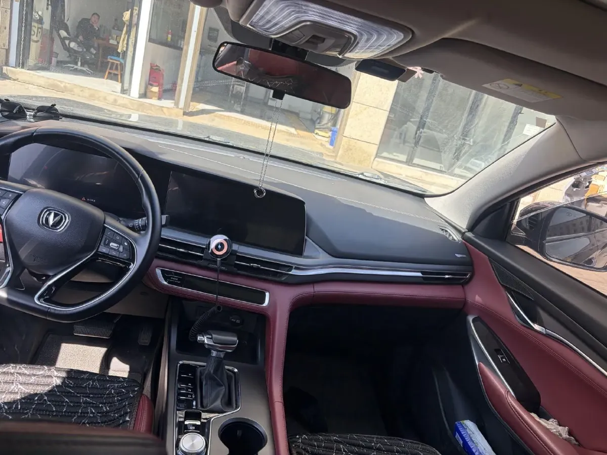 2020 ChangAn CS75 Plus 1.5T 178HP L4 6AT,autocango,china used car exporter,china ev exporter,chinese used car exporter,chinese used ev exporter