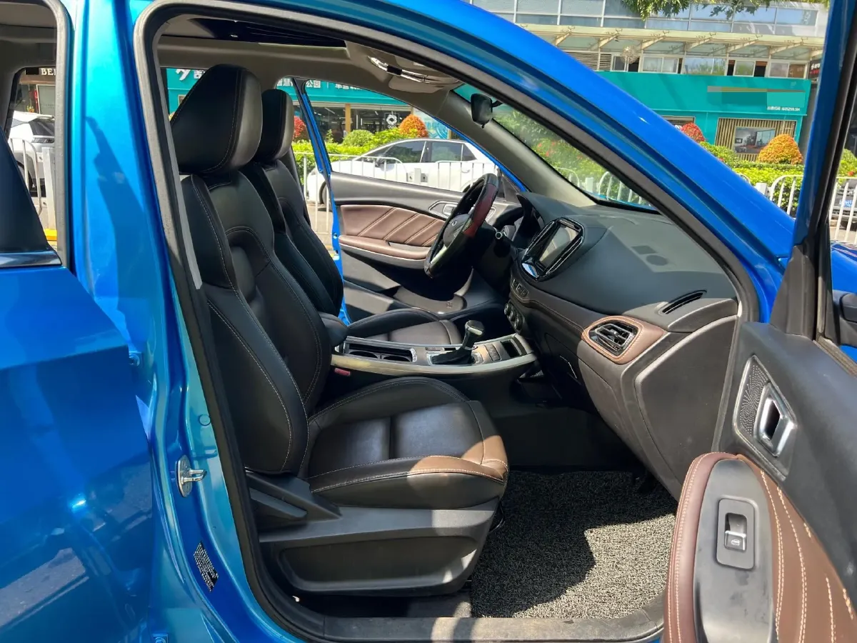 2018 Chery Tiggo 7 1.5T 147HP L4 6DCT,autocango,china used car exporter,china ev exporter,chinese used car exporter,chinese used ev exporter