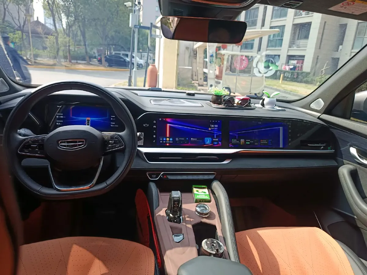 2024 Geely Monjaro 2.0T 238HP L4 8AT,autocango,china used car exporter,china ev exporter,chinese used car exporter,chinese used ev exporter