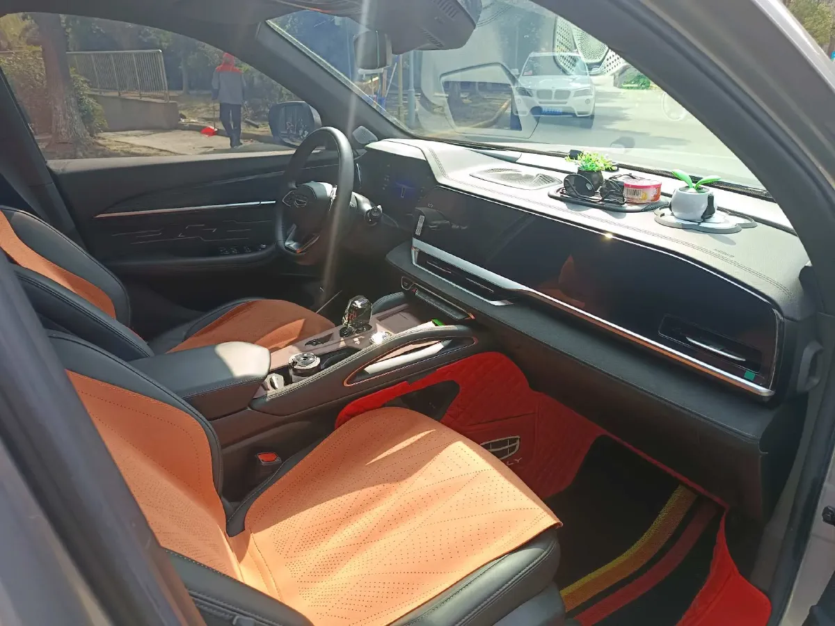 2024 Geely Monjaro 2.0T 238HP L4 8AT,autocango,china used car exporter,china ev exporter,chinese used car exporter,chinese used ev exporter