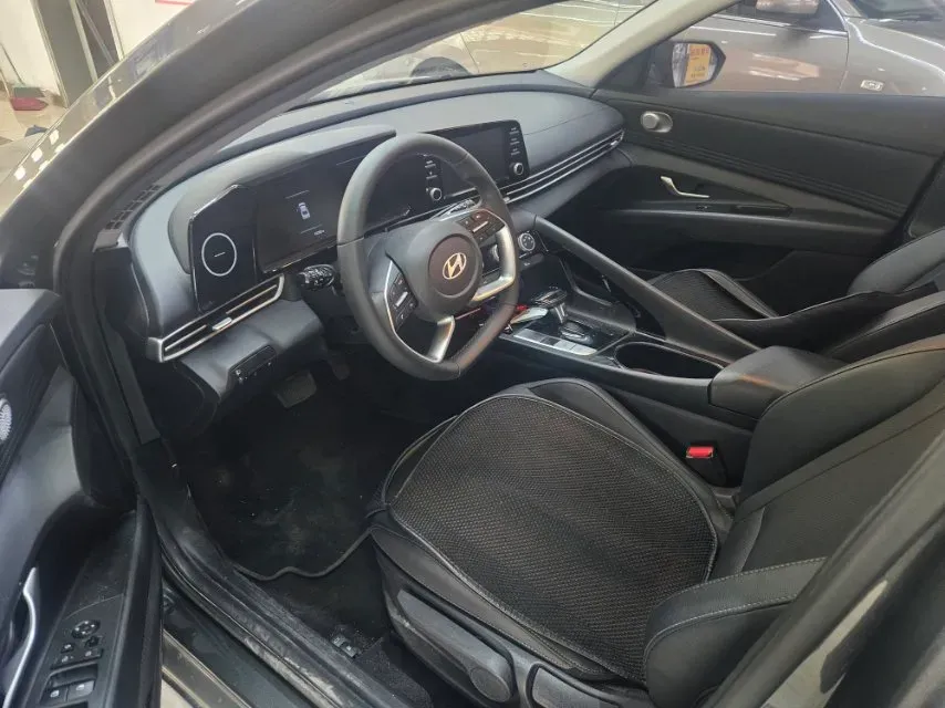 2023 Hyundai Elantra 1.5L 115HP L4 CVT,autocango,china used car exporter,china ev exporter,chinese used car exporter,chinese used ev exporter