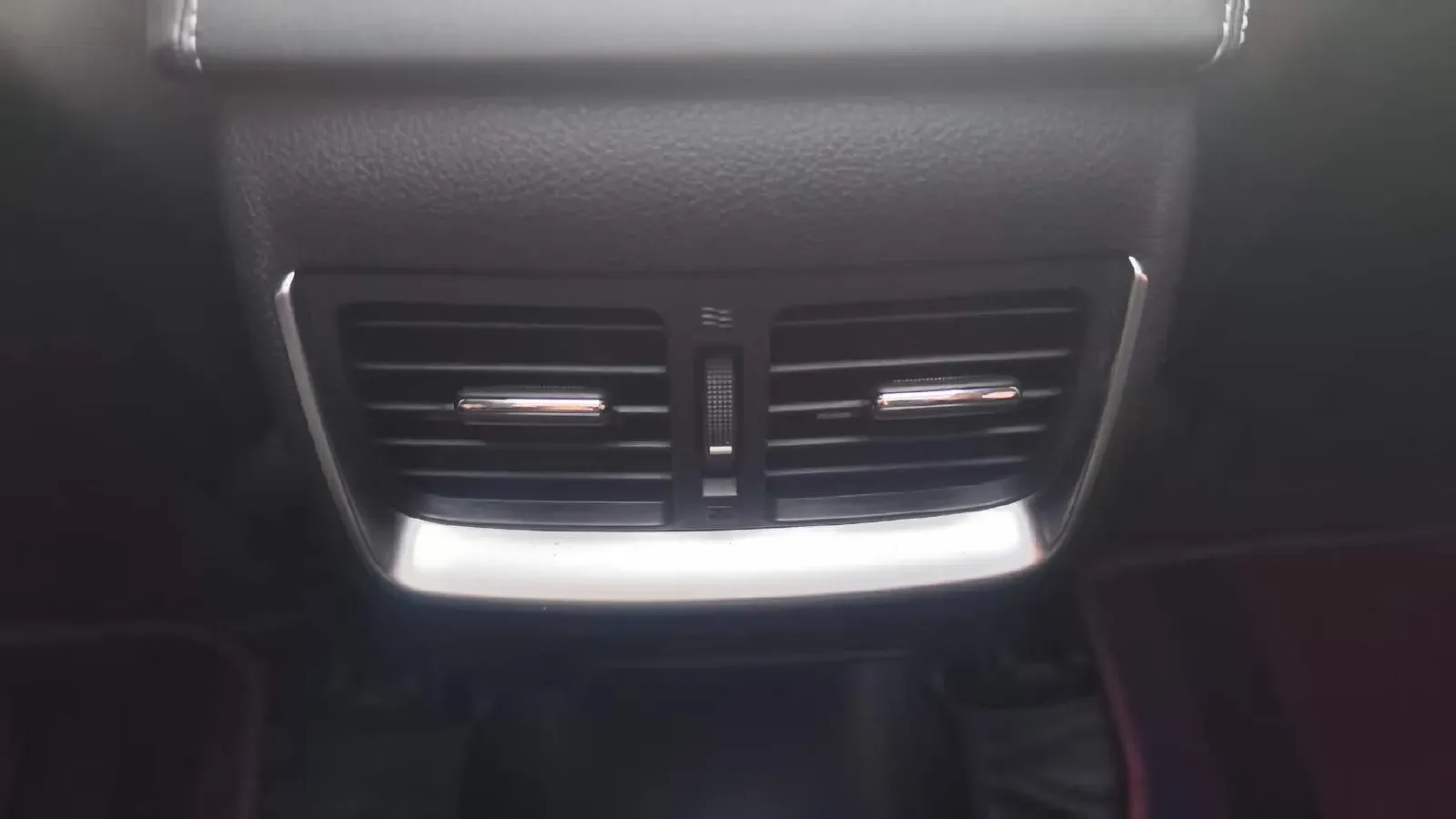 2020 Infiniti QX50 2.0T 272HP L4 CVT,autocango,china used car exporter,china ev exporter,chinese used car exporter,chinese used ev exporter