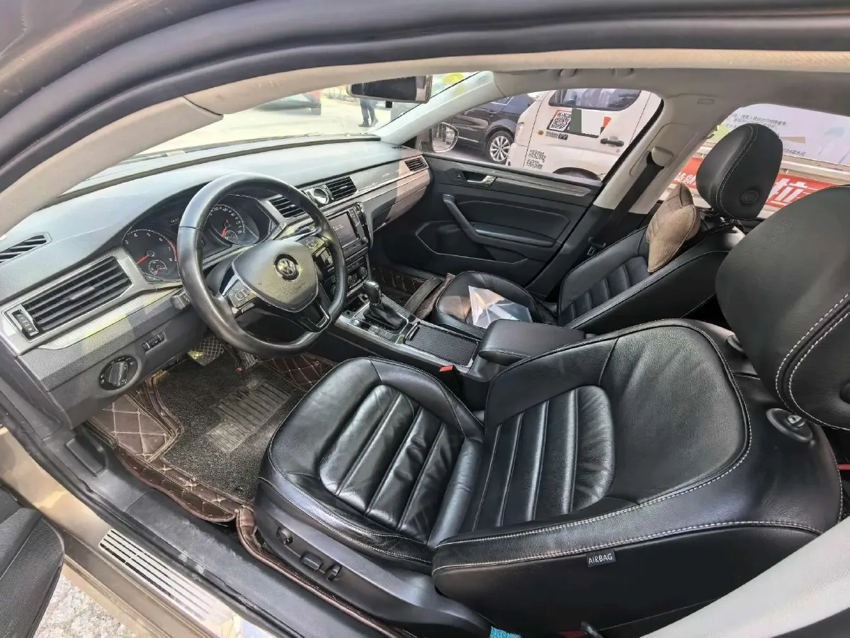 2017 Volkswagen Passat 1.8T 180HP L4 7DCT,autocango,china used car exporter,china ev exporter,chinese used car exporter,chinese used ev exporter