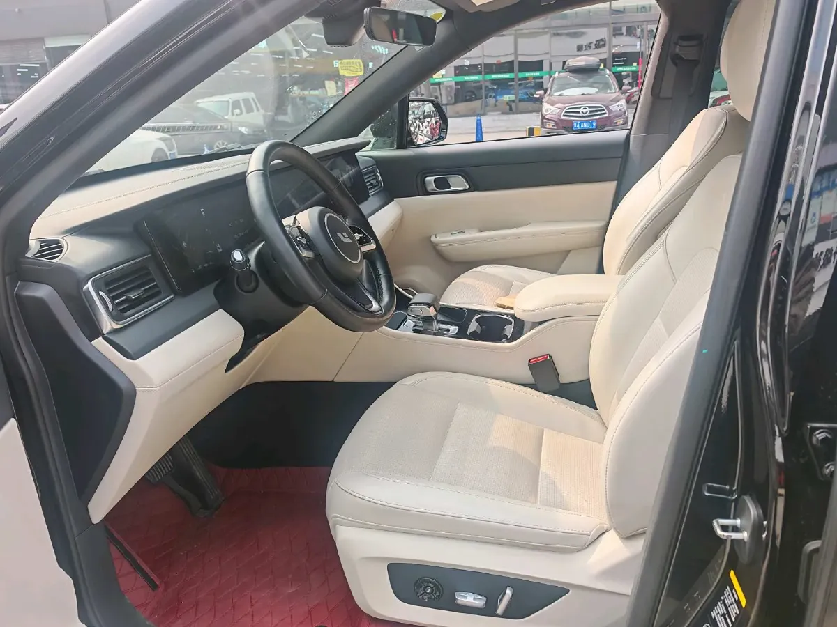 2021 Li ONE Range Extended 131HP REEV 40.5KWH,autocango,china used car exporter,china ev exporter,chinese used car exporter,chinese used ev exporter