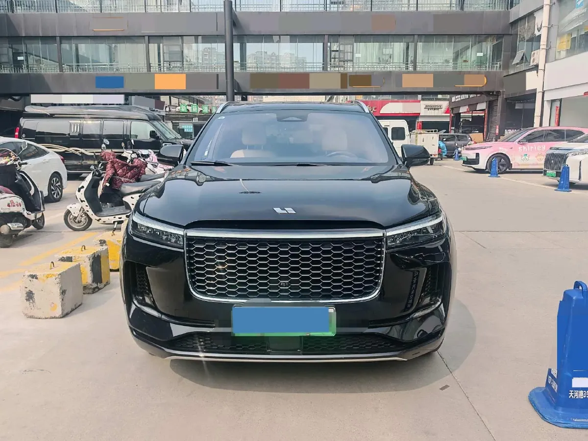 2021 Li ONE Range Extended 131HP REEV 40.5KWH,autocango,china used car exporter,china ev exporter,chinese used car exporter,chinese used ev exporter