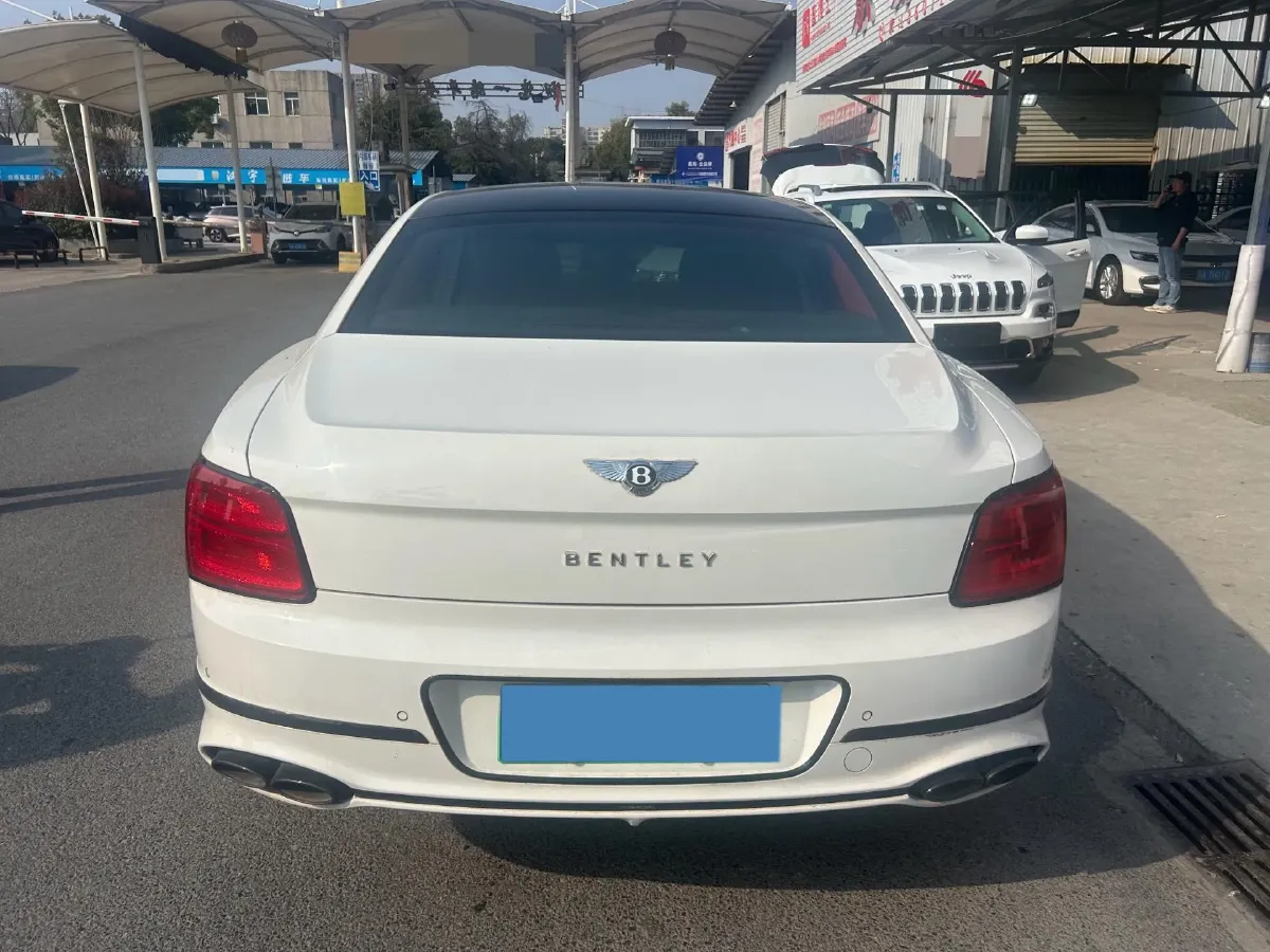 2022 Bentley Flying Spur 2.9T 416HP V6 8DCT PHEV 18KWH,autocango,china used car exporter,china ev exporter,chinese used car exporter,chinese used ev exporter