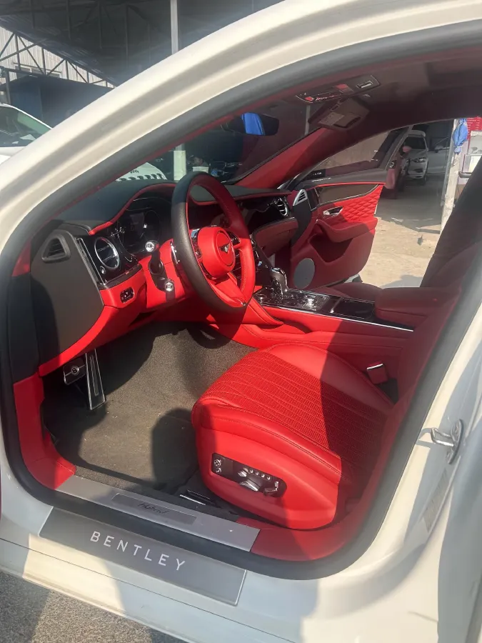 2022 Bentley Flying Spur 2.9T 416HP V6 8DCT PHEV 18KWH,autocango,china used car exporter,china ev exporter,chinese used car exporter,chinese used ev exporter