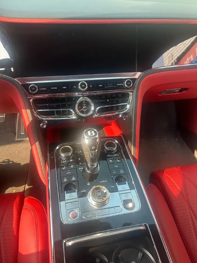 2022 Bentley Flying Spur 2.9T 416HP V6 8DCT PHEV 18KWH,autocango,china used car exporter,china ev exporter,chinese used car exporter,chinese used ev exporter