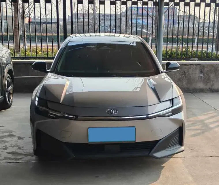 2023 Toyota bZ3 BEV 49.92KWH,autocango,china used car exporter,china ev exporter,chinese used car exporter,chinese used ev exporter