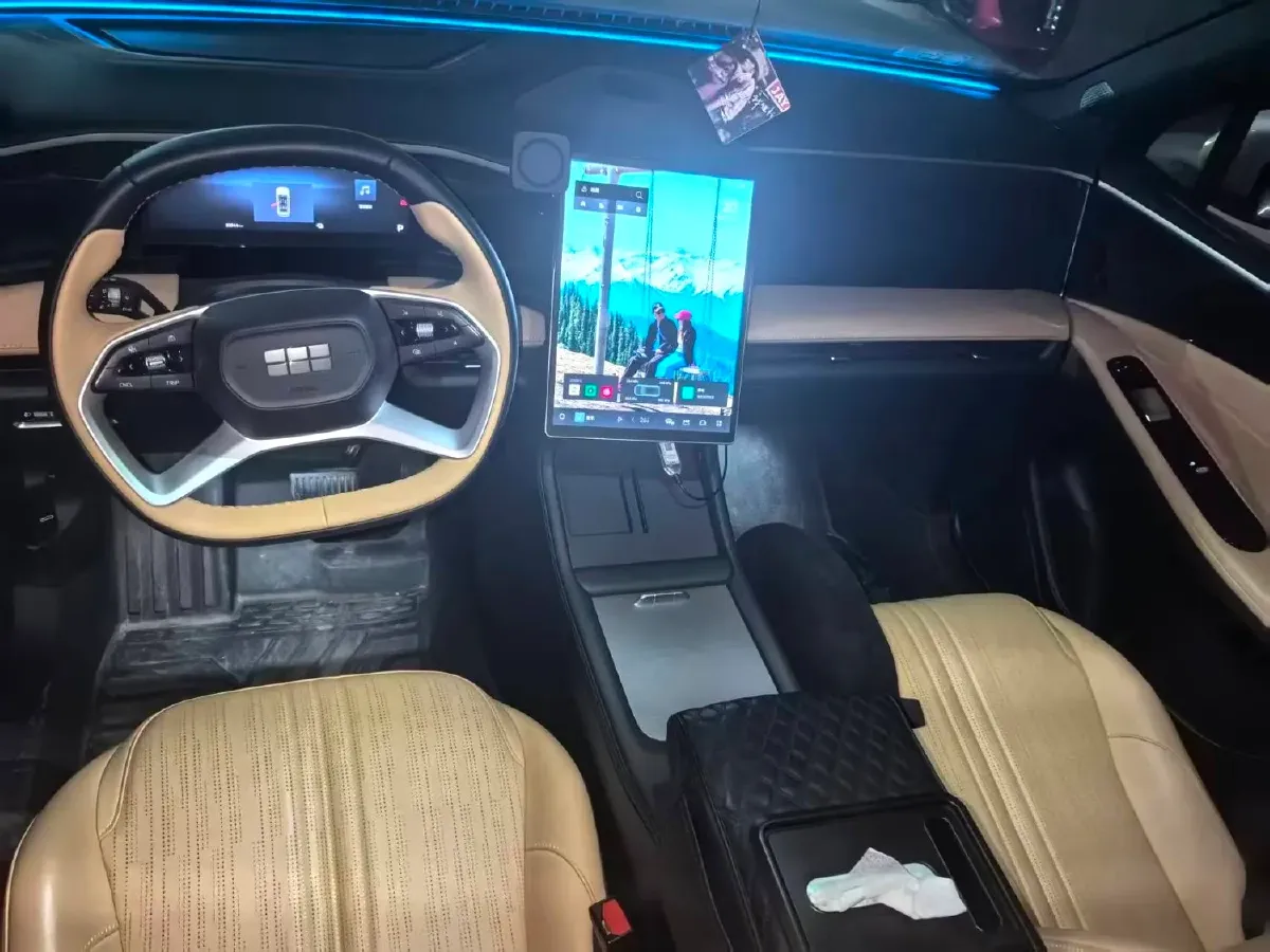 2024 Geely Galaxy L7 1.5T 163HP L4 3DHT PHEV 18.7KWH,autocango,china used car exporter,china ev exporter,chinese used car exporter,chinese used ev exporter