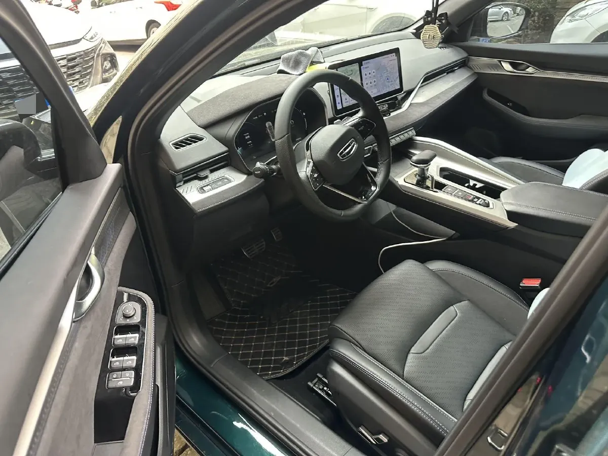 2024 Geely Preface 2.0T 190HP L4 7DCT,autocango,china used car exporter,china ev exporter,chinese used car exporter,chinese used ev exporter