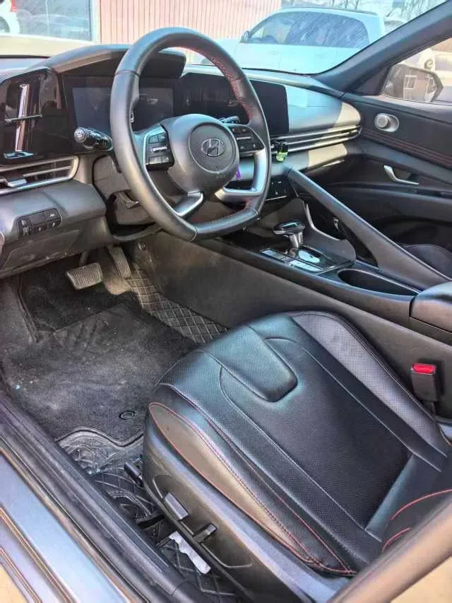 2022 Hyundai Elantra 1.5L 115HP L4 CVT,autocango,china used car exporter,china ev exporter,chinese used car exporter,chinese used ev exporter