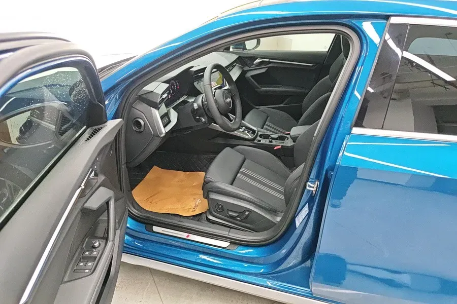 2021 Audi A3 1.4T 150HP L4 7DCT,autocango,china used car exporter,china ev exporter,chinese used car exporter,chinese used ev exporter