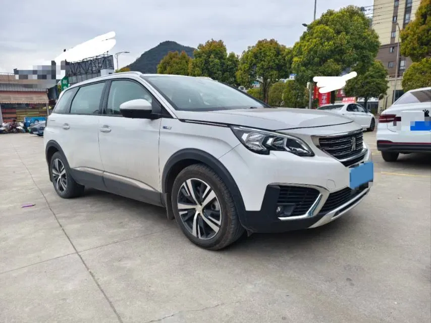 2017 Peugeot 5008 1.6T 167HP L4 6AT,autocango,china used car exporter,china ev exporter,chinese used car exporter,chinese used ev exporter