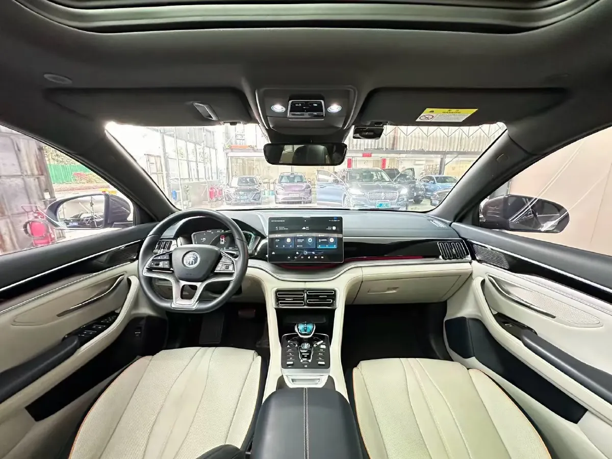 2022 Hyundai Tucson 2.0L 150HP L4 6AT Hybrid,autocango,china used car exporter,china ev exporter,chinese used car exporter,chinese used ev exporter