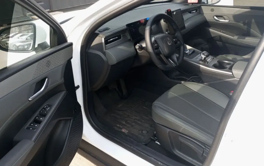 2025 BYD Qin Plus 1.5L 101HP L4 E-CVT PHEV 7.68KWH,autocango,china used car exporter,china ev exporter,chinese used car exporter,chinese used ev exporter