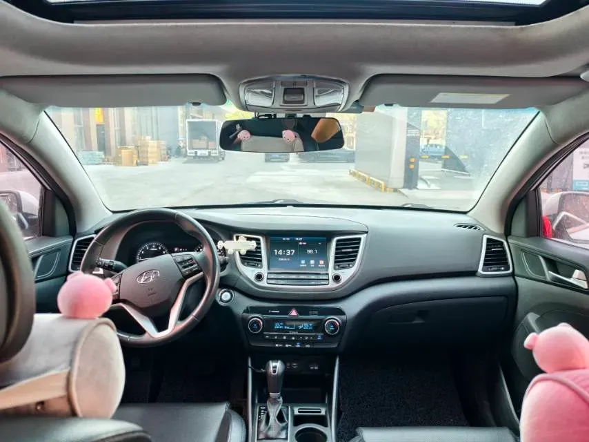 2015 Hyundai Tucson 1.6T 177HP L4 7DCT,autocango,china used car exporter,china ev exporter,chinese used car exporter,chinese used ev exporter