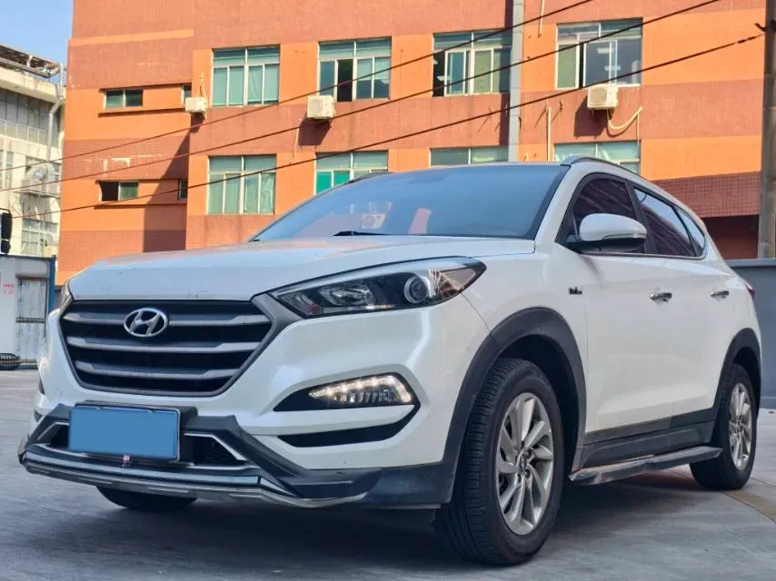 2015 Hyundai Tucson 1.6T 177HP L4 7DCT,autocango,china used car exporter,china ev exporter,chinese used car exporter,chinese used ev exporter