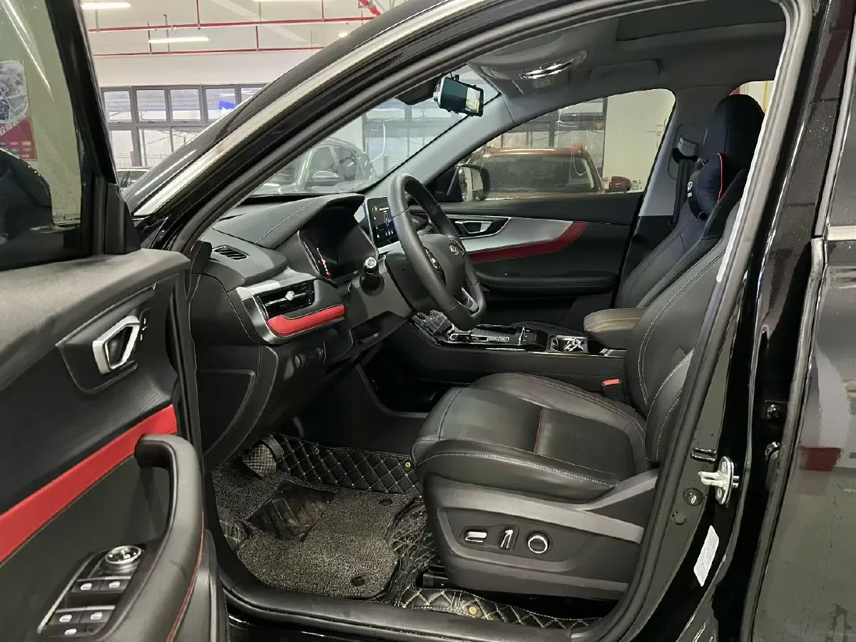 2022 Chery Tiggo 7 1.5T 156HP L4 CVT,autocango,china used car exporter,china ev exporter,chinese used car exporter,chinese used ev exporter