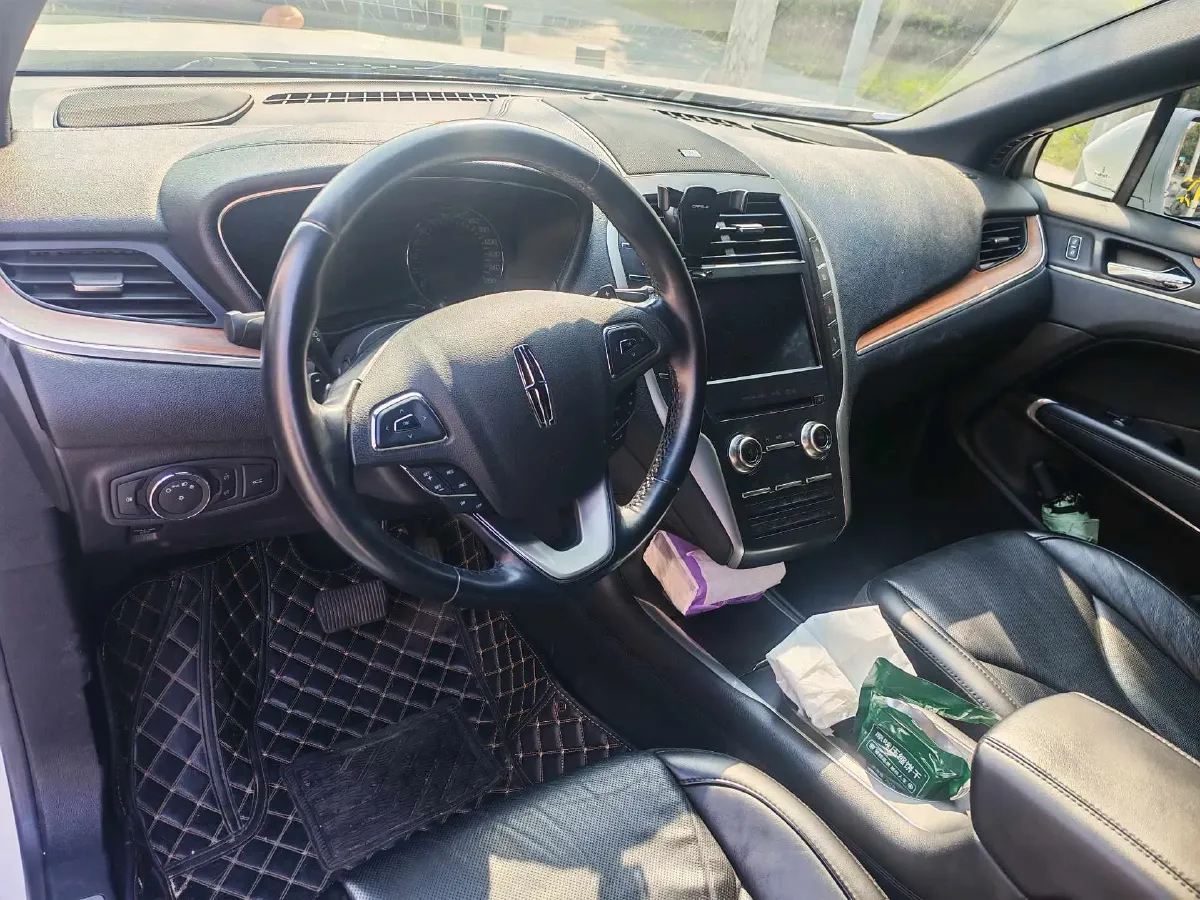 2019 Lincoln MKC 2.0T 253HP L4 6AT,autocango,china used car exporter,china ev exporter,chinese used car exporter,chinese used ev exporter