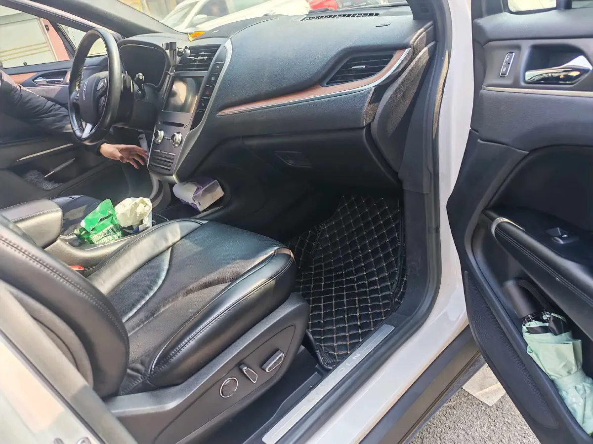 2019 Lincoln MKC 2.0T 253HP L4 6AT,autocango,china used car exporter,china ev exporter,chinese used car exporter,chinese used ev exporter