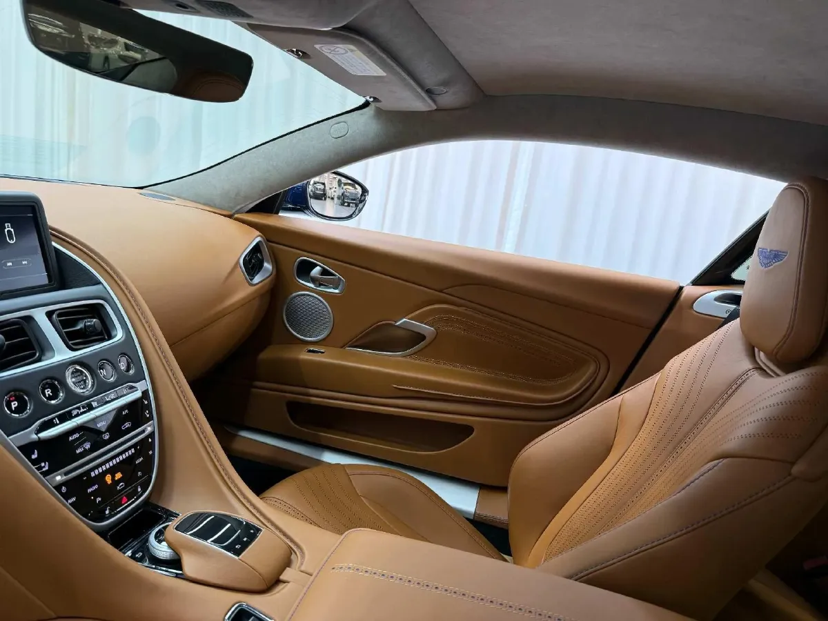 2019 Aston Martin DB11 4.0T 510HP V8 8AT,autocango,china used car exporter,china ev exporter,chinese used car exporter,chinese used ev exporter