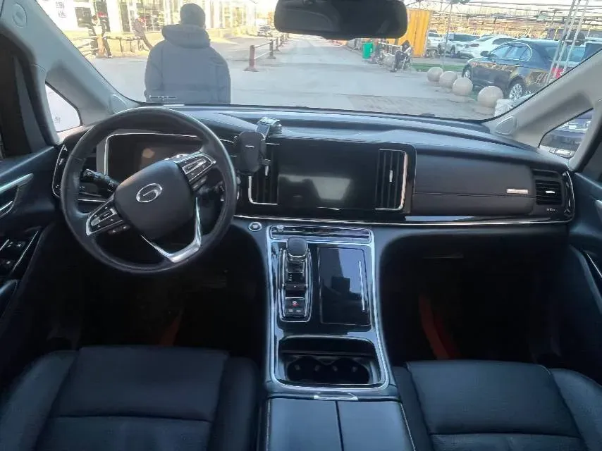 2021 GAC Trumpchi M8 2.0T 252HP L4 8AT,autocango,china used car exporter,china ev exporter,chinese used car exporter,chinese used ev exporter