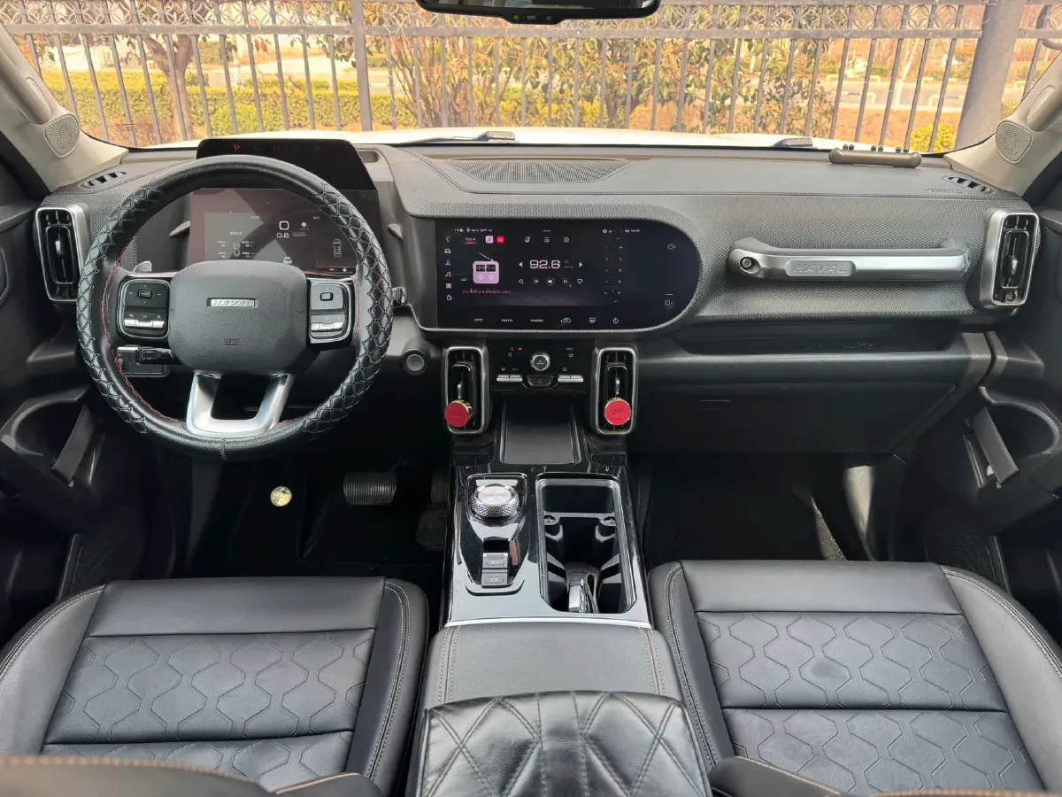 2022 Haval Dargo 1.5T 184HP L4 7DCT,autocango,china used car exporter,china ev exporter,chinese used car exporter,chinese used ev exporter