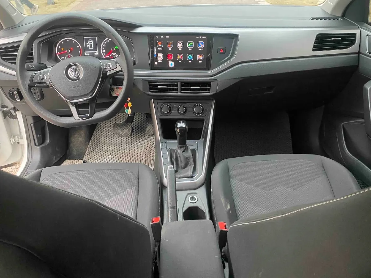 2019 Volkswagen Polo 1.5L 113HP L4 6AT,autocango,china used car exporter,china ev exporter,chinese used car exporter,chinese used ev exporter