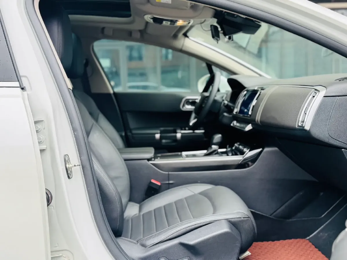 2017 Citroen C6 1.8T 204HP L4 6AT,autocango,china used car exporter,china ev exporter,chinese used car exporter,chinese used ev exporter