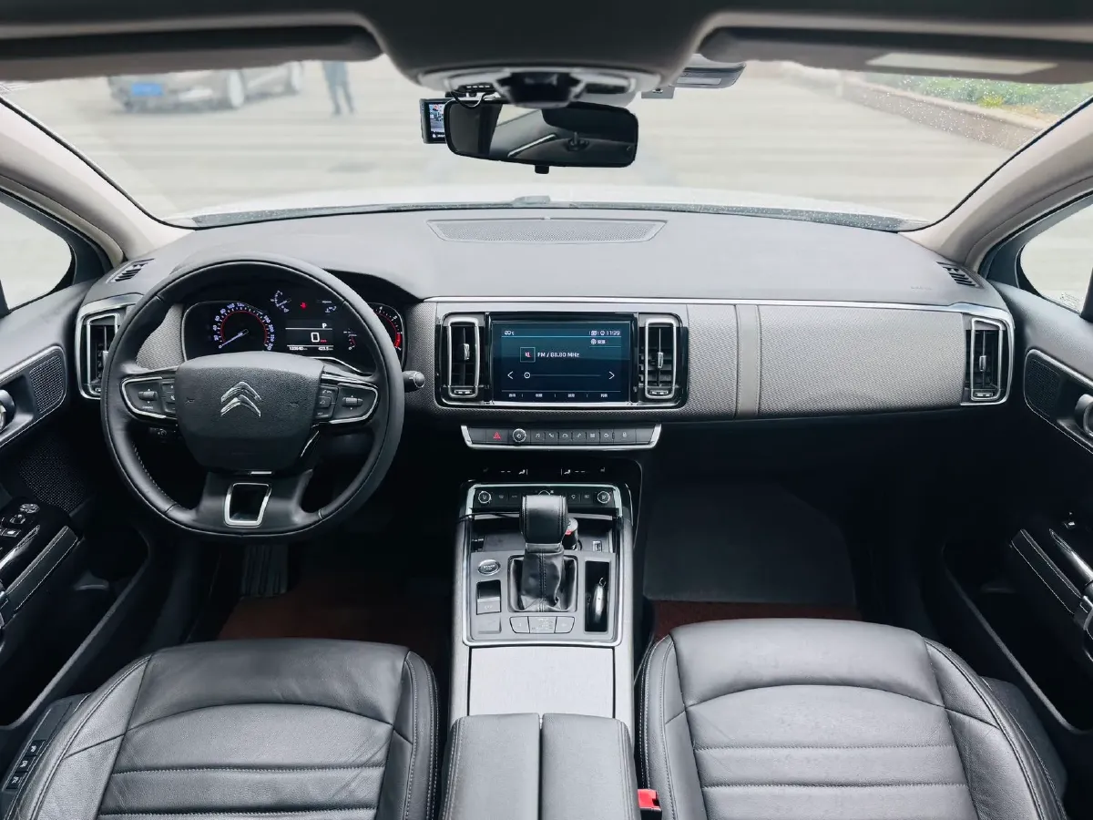 2017 Citroen C6 1.8T 204HP L4 6AT,autocango,china used car exporter,china ev exporter,chinese used car exporter,chinese used ev exporter