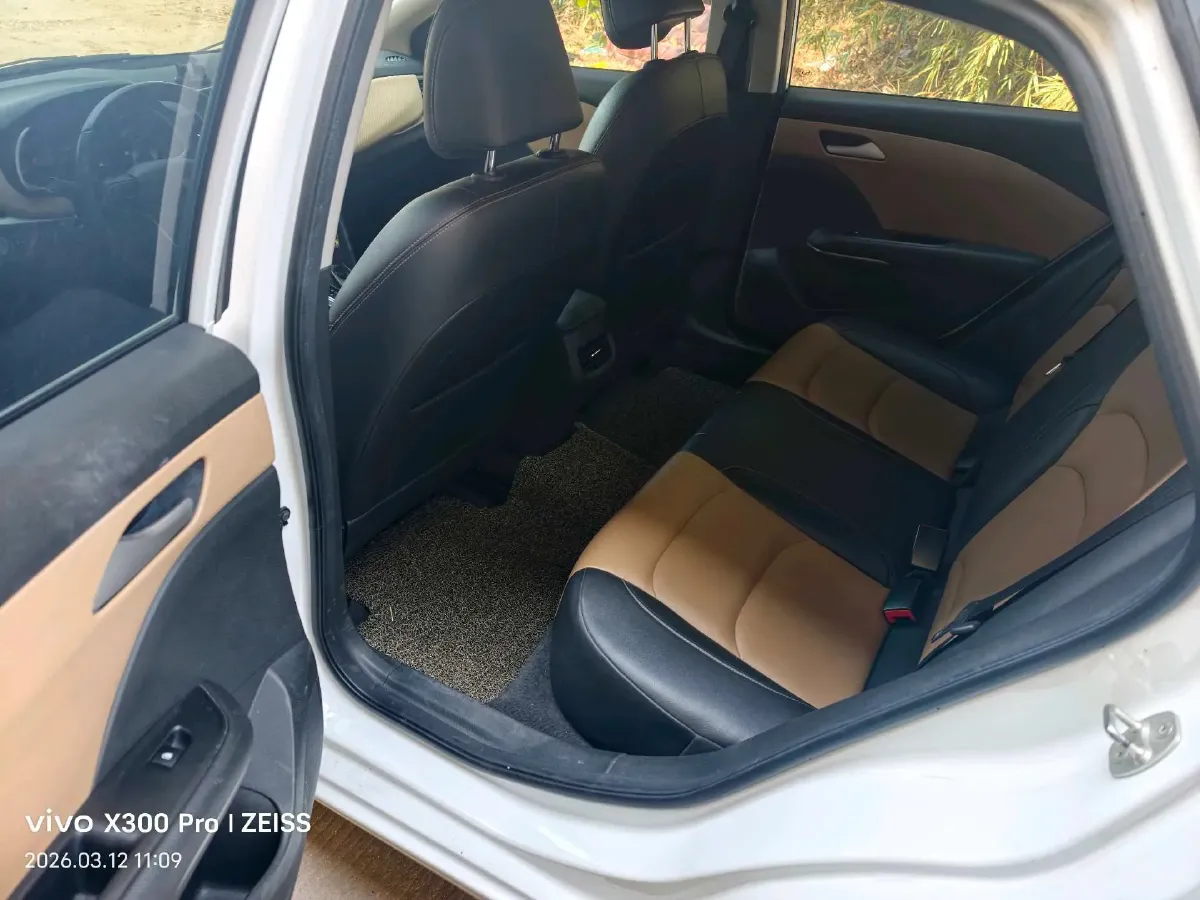 2022 Chevrolet Monza 1.5L 113HP L4 6AT,autocango,china used car exporter,china ev exporter,chinese used car exporter,chinese used ev exporter