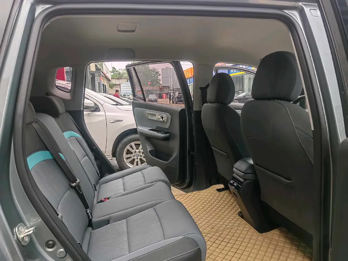 2023 GAC Trumpchi GS4 1.5T 177HP L4 6AT,autocango,china used car exporter,china ev exporter,chinese used car exporter,chinese used ev exporter