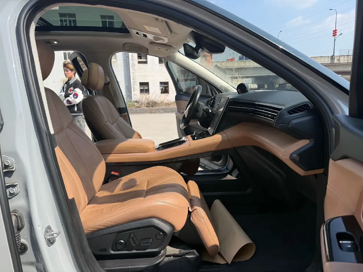 2018 NIO ES8 BEV 70KWH,autocango,china used car exporter,china ev exporter,chinese used car exporter,chinese used ev exporter