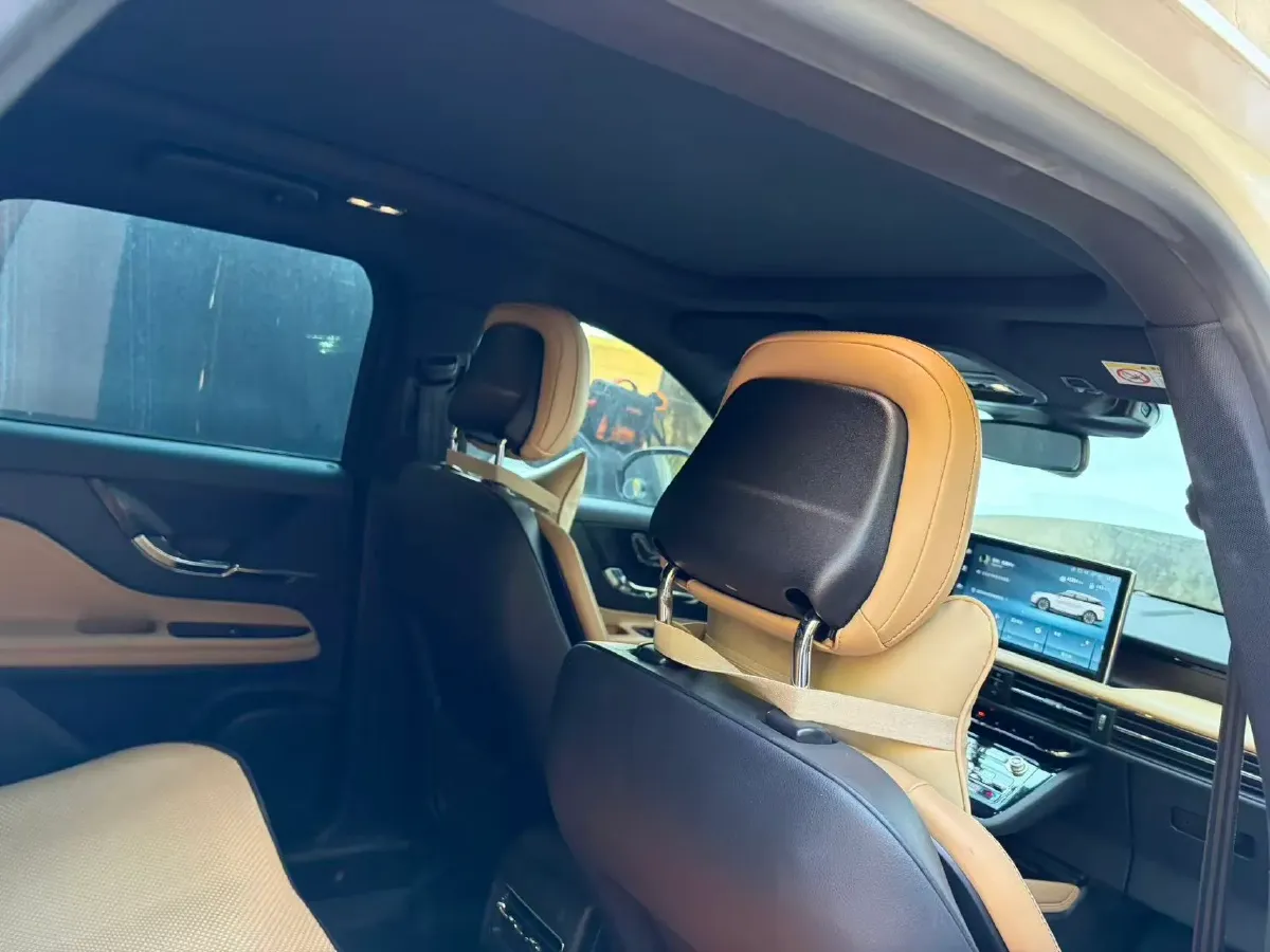 2022 Lincoln Corsair 2.0T 245HP L4 8AT,autocango,china used car exporter,china ev exporter,chinese used car exporter,chinese used ev exporter