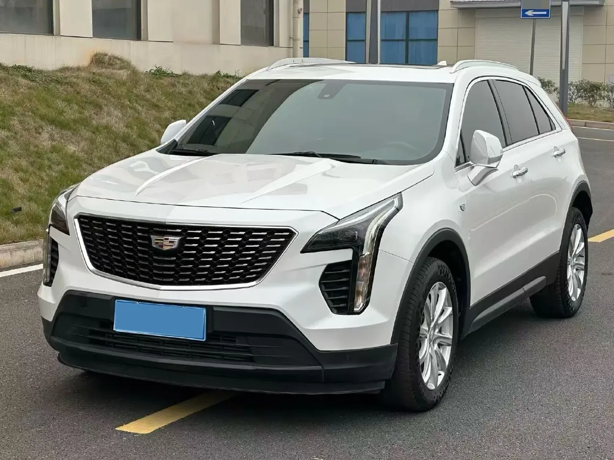 2021 Cadillac XT4 2.0T 237HP L4 9AT,autocango,china used car exporter,china ev exporter,chinese used car exporter,chinese used ev exporter