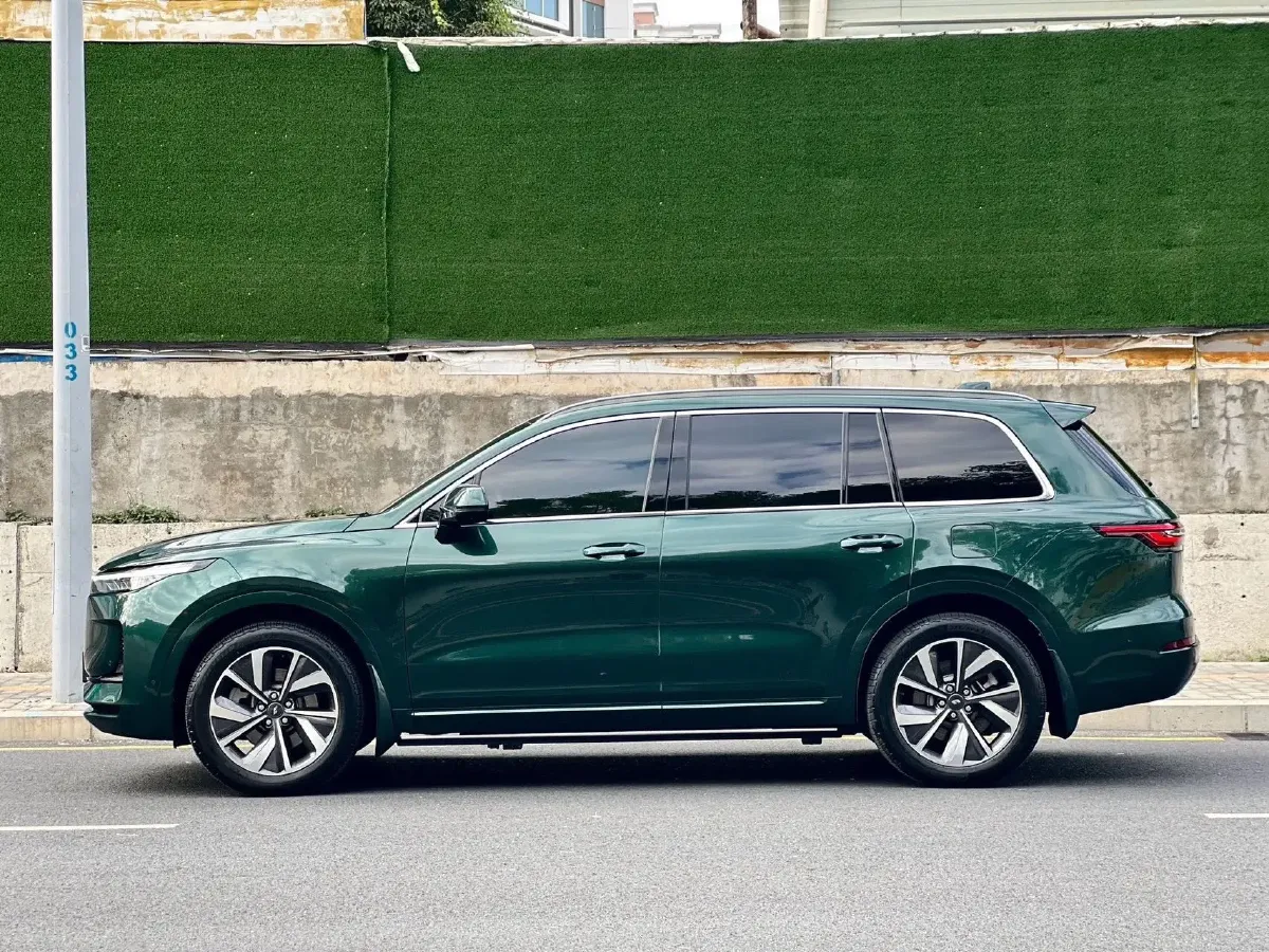 2021 Li ONE Range Extended 131HP REEV 40.5KWH,autocango,china used car exporter,china ev exporter,chinese used car exporter,chinese used ev exporter