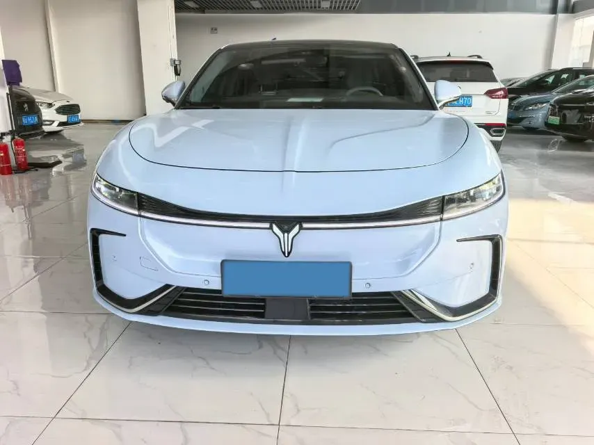 2023 Voyah ZhuiGuang BEV 108.73KWH,autocango,china used car exporter,china ev exporter,chinese used car exporter,chinese used ev exporter