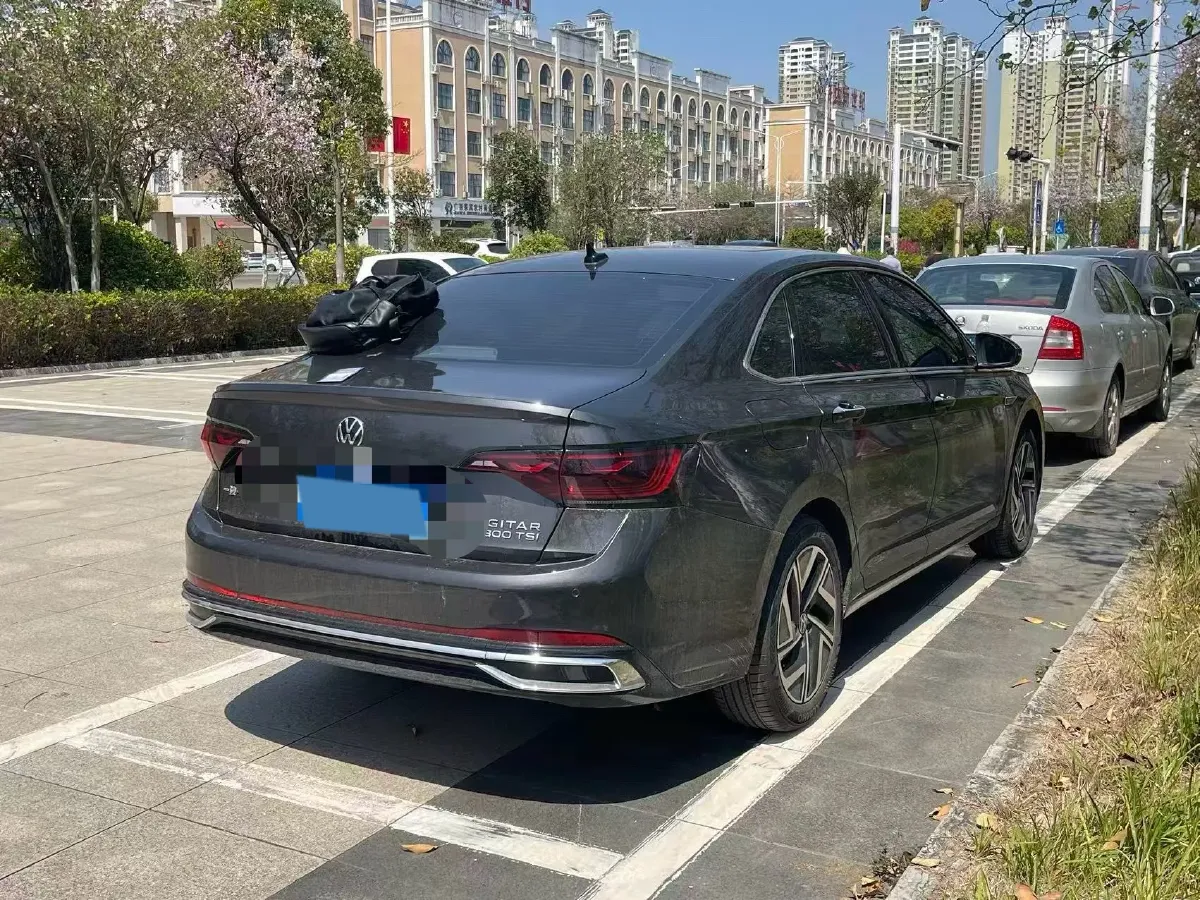 2025 Volkswagen Sagitar 1.5T 160HP L4 7DCT,autocango,china used car exporter,china ev exporter,chinese used car exporter,chinese used ev exporter