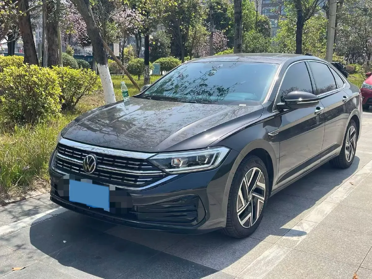 2025 Volkswagen Sagitar 1.5T 160HP L4 7DCT,autocango,china used car exporter,china ev exporter,chinese used car exporter,chinese used ev exporter